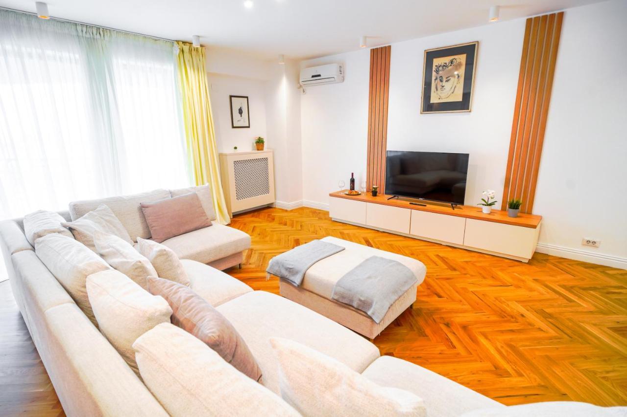 Luxury Central Park Apartment Bucharest Luaran gambar