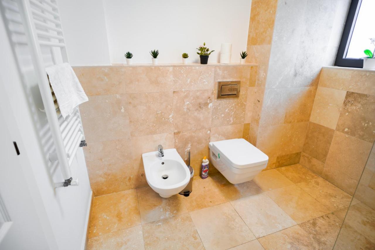 Luxury Central Park Apartment Bucharest Luaran gambar