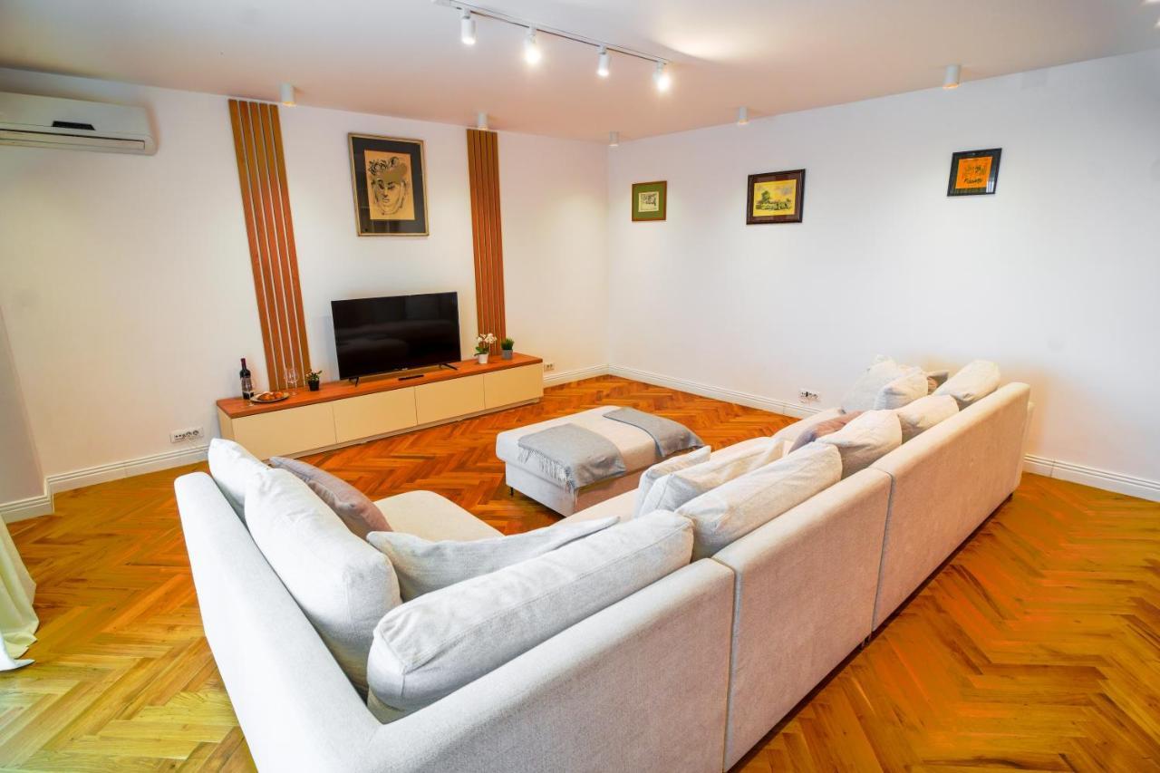 Luxury Central Park Apartment Bucharest Luaran gambar